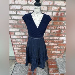 Gorgeous navy dress